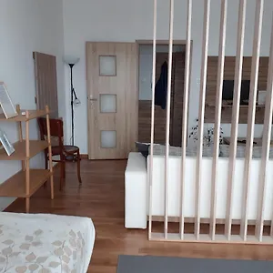 Apartament Deli Oldal Vendeghaz, Eger